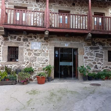 Maison d'hôtes Casa Dona Ligia à Mijares  Extérieur photo